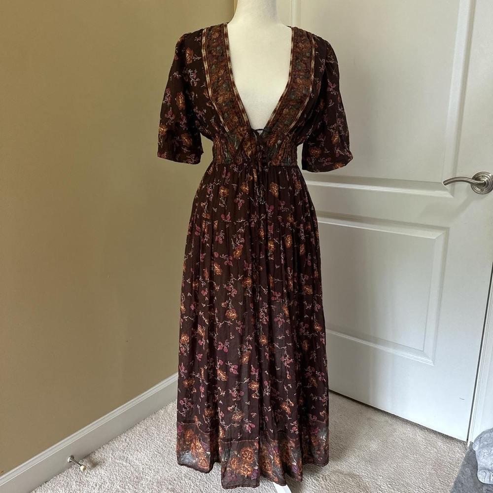 Elegant Floral Brown Maxi Dress